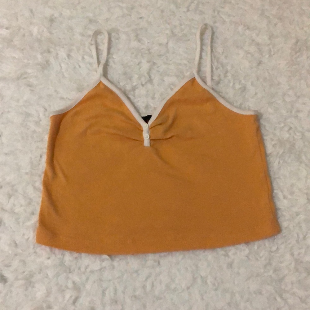 Tank/crop top with buttons